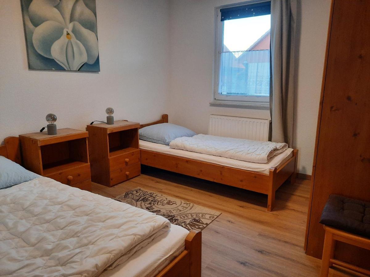 Ferienhaus Sasse Ferienwohnungen Mit Garten & Grill Molschow Екстериор снимка
