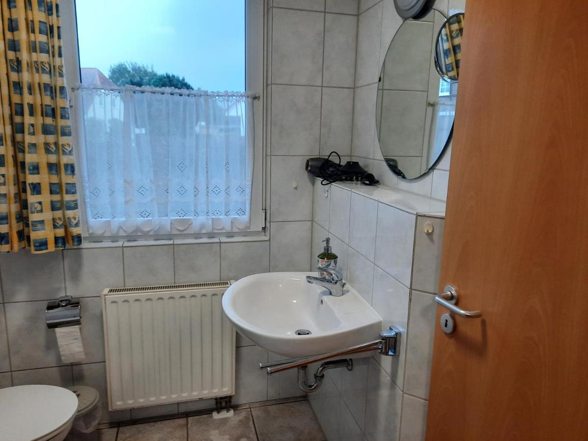 Ferienhaus Sasse Ferienwohnungen Mit Garten & Grill Molschow Екстериор снимка