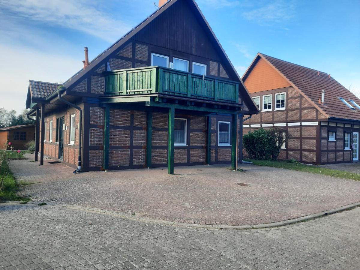 Ferienhaus Sasse Ferienwohnungen Mit Garten & Grill Molschow Екстериор снимка