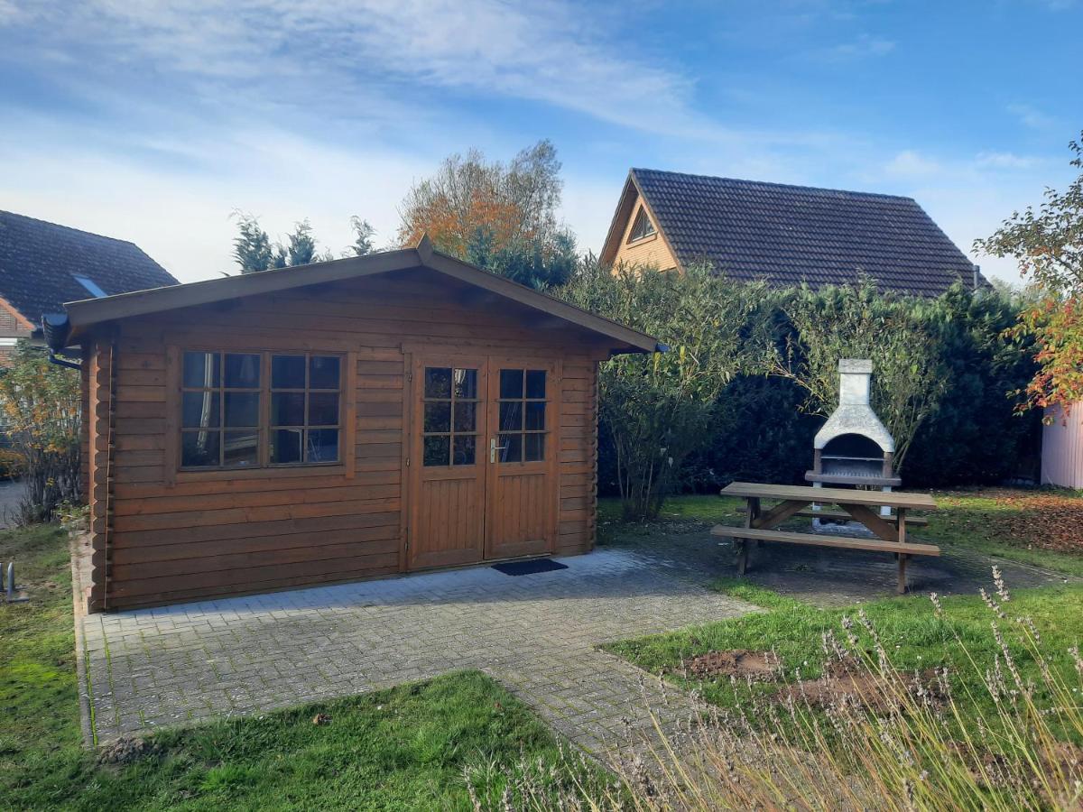 Ferienhaus Sasse Ferienwohnungen Mit Garten & Grill Molschow Екстериор снимка
